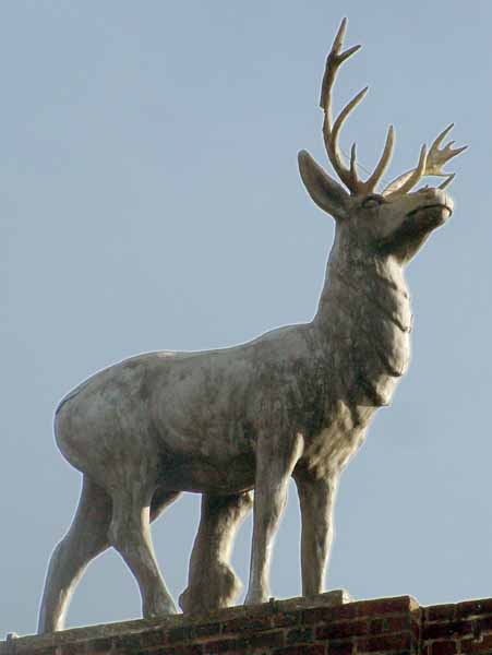 Morden,Stag Gate,Gateway