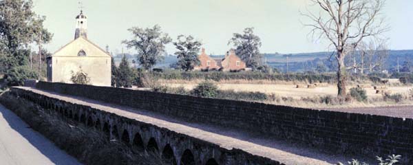 Maud Heath,Maud Heaths,Maud Heath's,Causeway