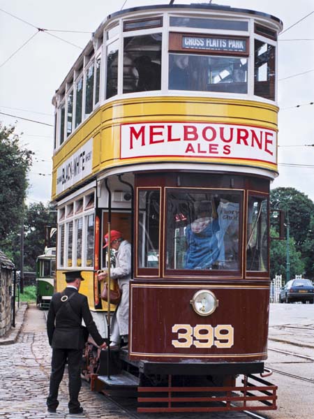 Crich Tramway Village,National Tramway Museum,Leeds City Tramways 399,Tram,Vehicle